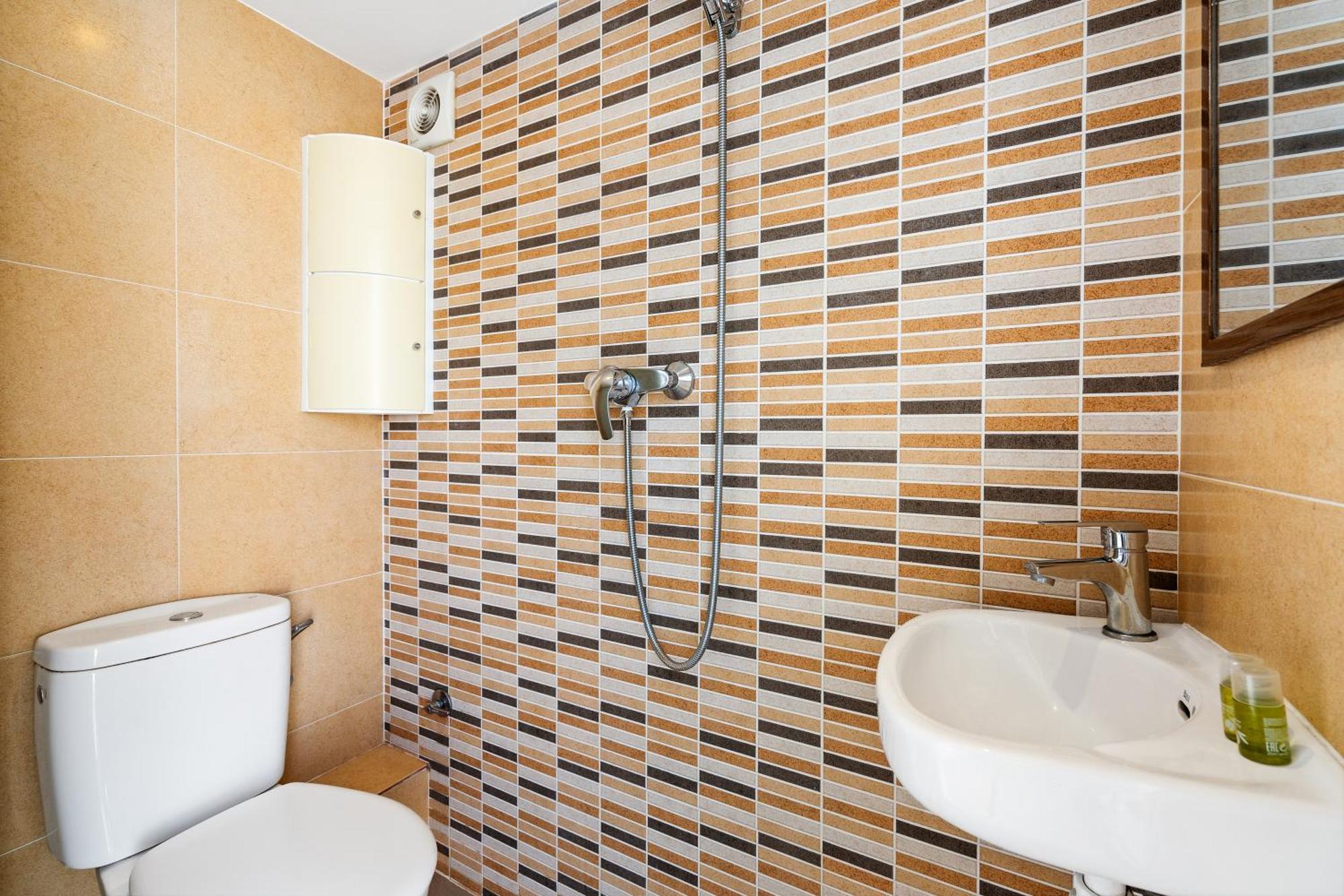 Fridays Flats Bright & Breezy Appartement Barcelona Buitenkant foto